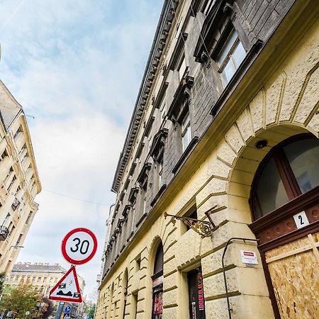 Roeck Premier Downtown Residence Budapest Eksteriør billede